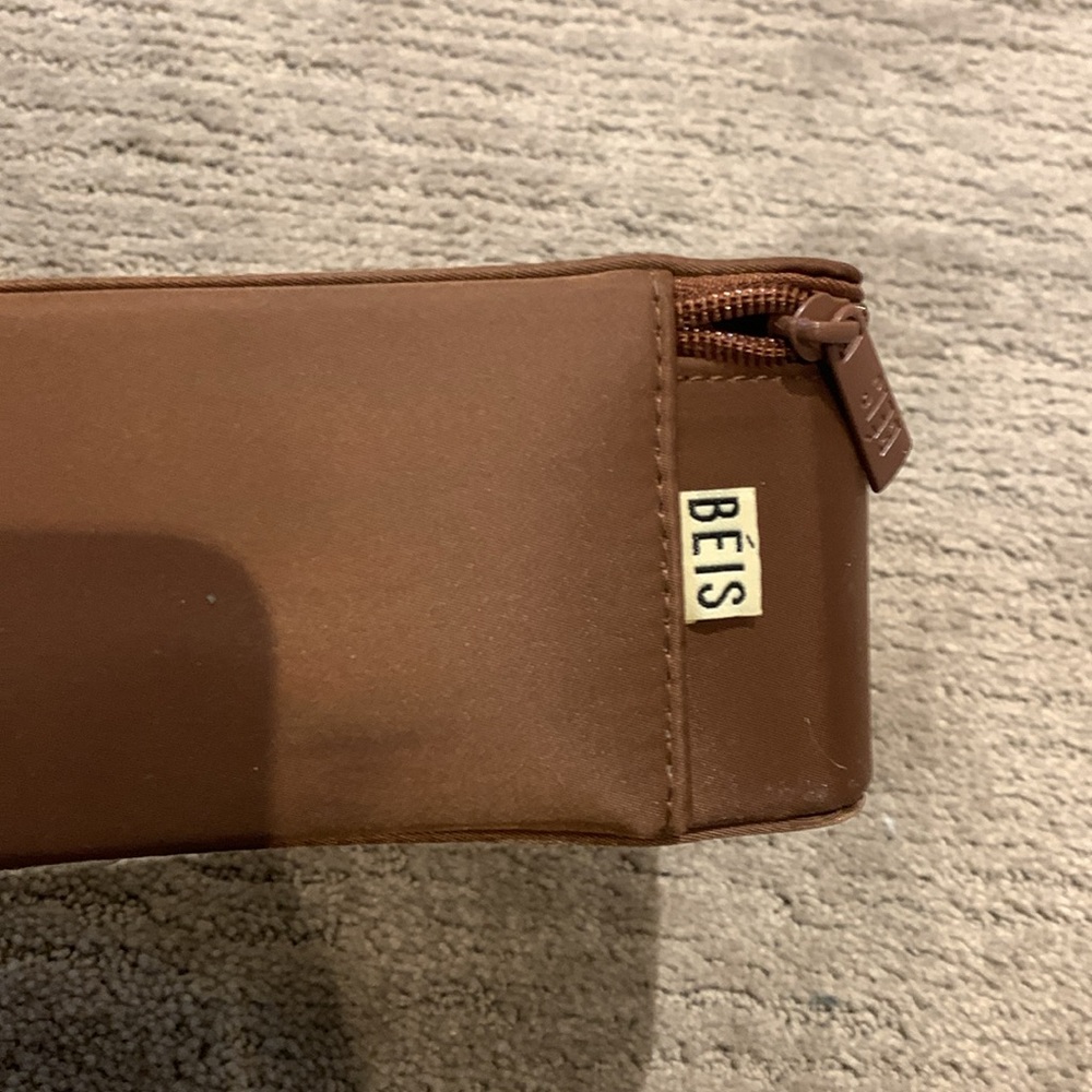 BEIS Clear Travel Pouch Set in Brown - Picture 8 of 8